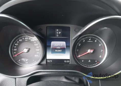 2019 Mercedes-Benz Glc 300 Coupe 4Matic z USA, uszkodzony, nr VIN WDC0J4KB9KF542081